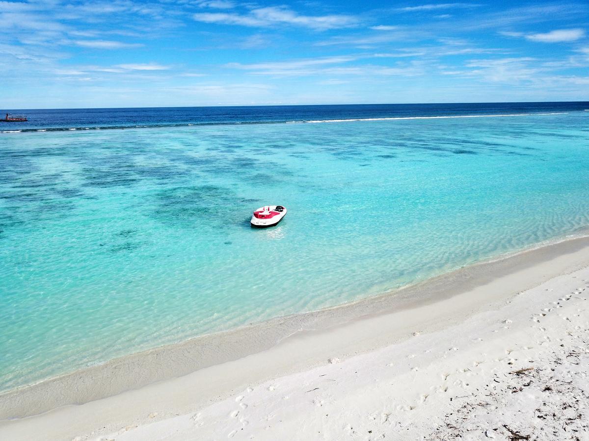 Athiri Beach Maldives Dhigurah  Luaran gambar