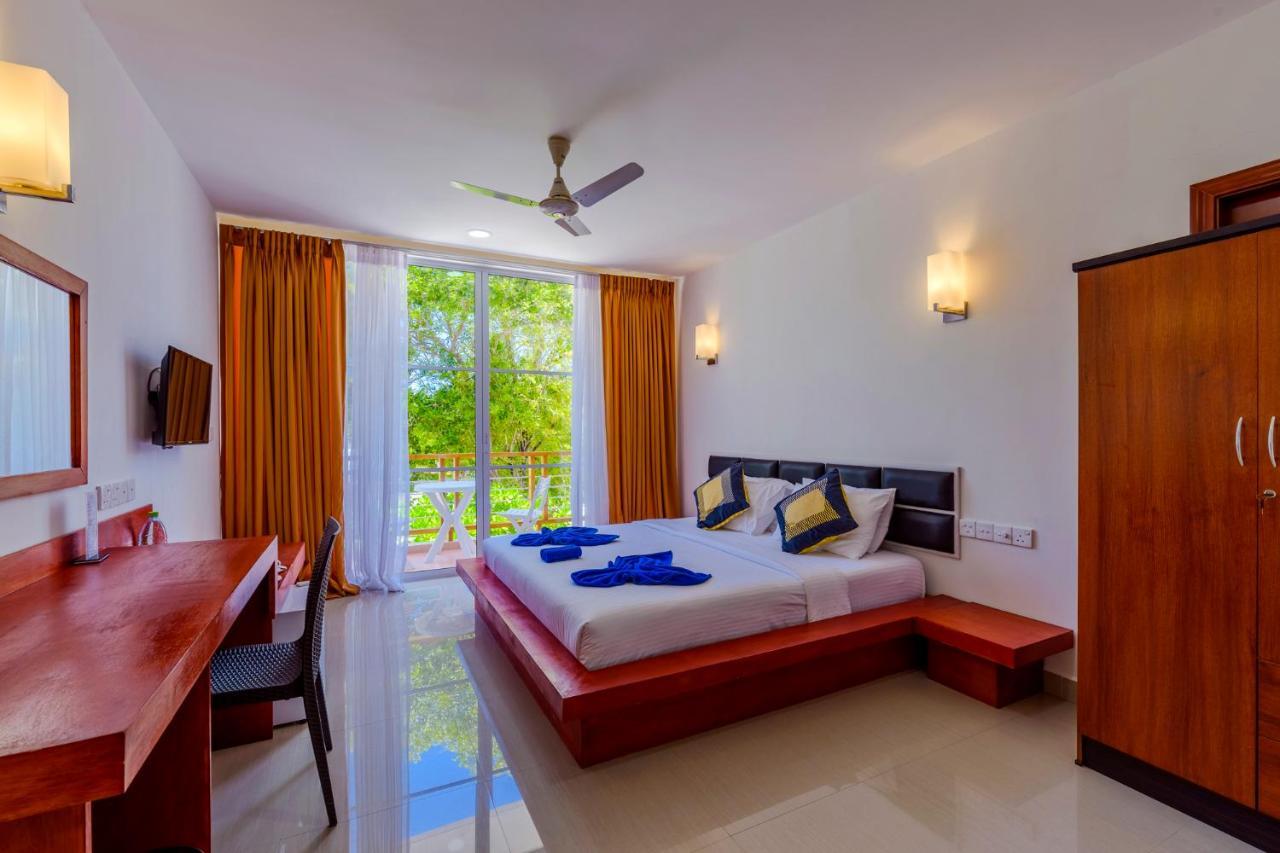 Athiri Beach Maldives Dhigurah  Luaran gambar